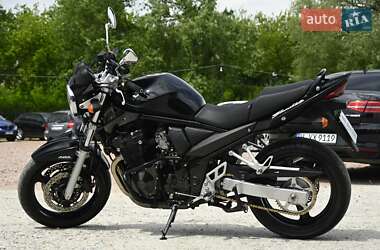 Мотоцикл Без обтекателей (Naked bike) Suzuki GSF 650 Bandit 2005 в 