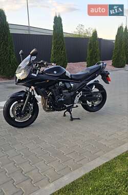 Мотоцикл Спорт-туризм Suzuki GSF 650 Bandit 2011 в 
