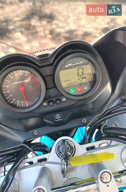 Мотоцикл Спорт-туризм Suzuki GSF 650 Bandit 2005 в 