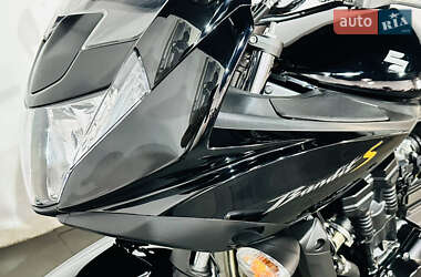 Мотоцикл Туризм Suzuki GSF 650 Bandit 2011 в 
