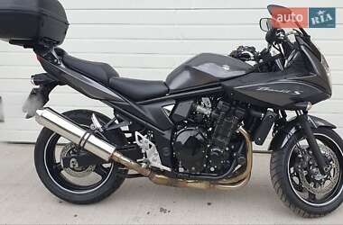 Мотоцикл Многоцелевой (All-round) Suzuki GSF 650 Bandit 2010 в 