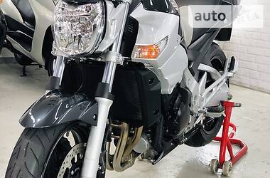 Спортбайк Suzuki GSR 250 2008 в Одессе