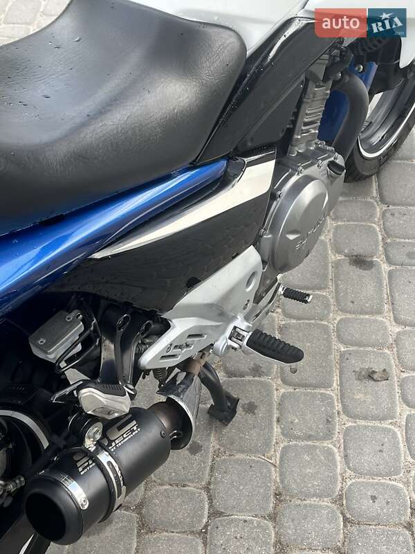 Мотоцикл Без обтекателей (Naked bike) Suzuki GSR 250 2016 в Виннице