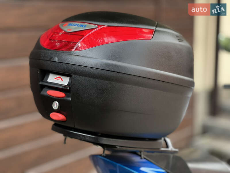Мотоцикл Классик Suzuki GSR 250 2016 в Виннице