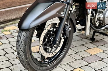 Мотоцикл Классік Suzuki GSR 250 2016 в 