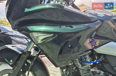 Мотоцикл Туризм Suzuki GSR 250 2016 в 