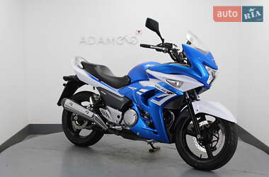 Мотоцикл Спорт-туризм Suzuki GSR 250 2017 в  фото 4 Мотоцикл Спорт-туризм Suzuki GSR 250 2017 в