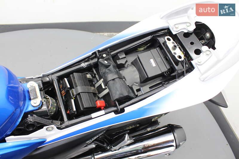 Мотоцикл Спорт-туризм Suzuki GSR 250 2017 в Гнивани