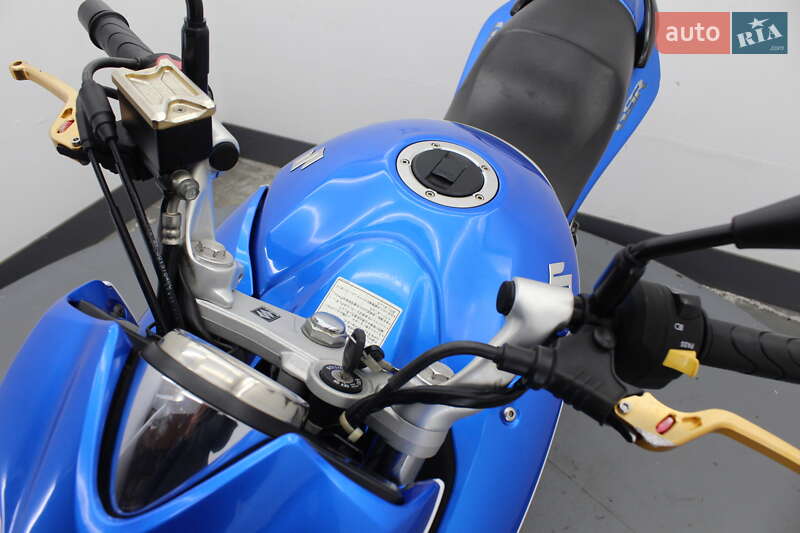 Мотоцикл Без обтекателей (Naked bike) Suzuki GSR 250 2015 в Гнивани