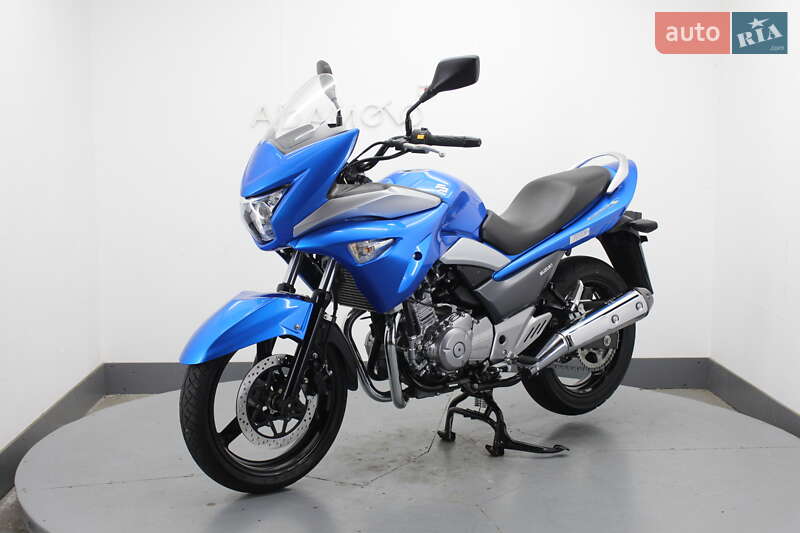 Мотоцикл Спорт-туризм Suzuki GSR 250 2018 в Гнивани фото 4 Мотоцикл Спорт-туризм Suzuki GSR 250 2018 в Гнивани
