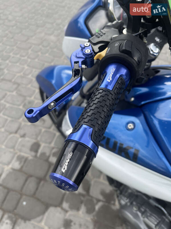 Мотоцикл Без обтекателей (Naked bike) Suzuki GSR 250 2016 в Виннице фото 11 Мотоцикл Без обтекателей (Naked bike) Suzuki GSR 250 2016 в Виннице
