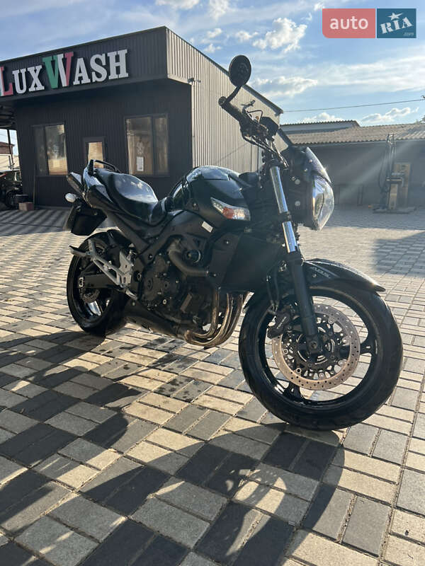 Мотоцикл Без обтекателей (Naked bike) Suzuki GSR 400 2010 в Ананьеве фото 2 Мотоцикл Без обтекателей (Naked bike) Suzuki GSR 400 2010 в Ананьеве