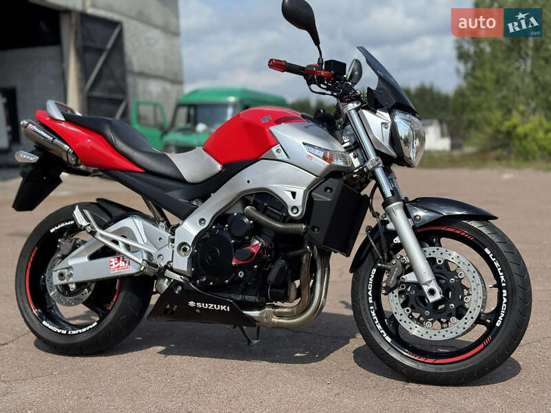 Suzuki GSR 400 2006