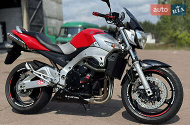 Мотоцикл Без обтекателей (Naked bike) Suzuki GSR 400 2006 в 