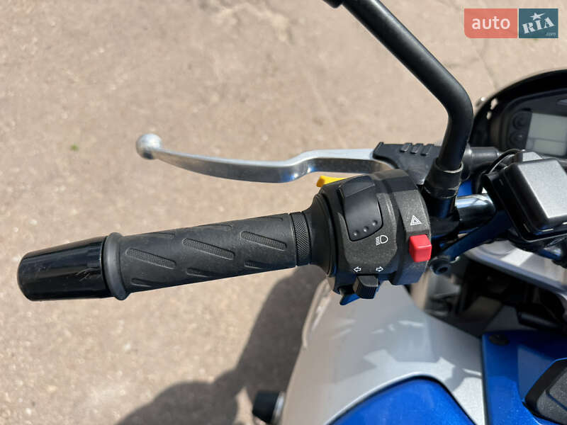Мотоцикл Без обтекателей (Naked bike) Suzuki GSR 400 2009 в Сновске фото 15 Мотоцикл Без обтекателей (Naked bike) Suzuki GSR 400 2009 в Сновске