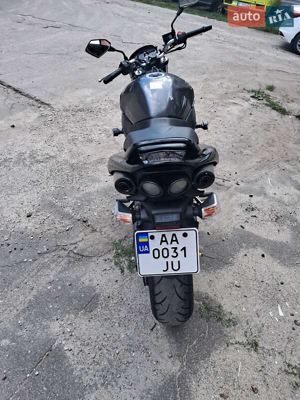 Мотоцикл Без обтікачів (Naked bike) Suzuki GSR 400 2011 в Києві фото 6 Мотоцикл Без обтікачів (Naked bike) Suzuki GSR 400 2011 в Києві