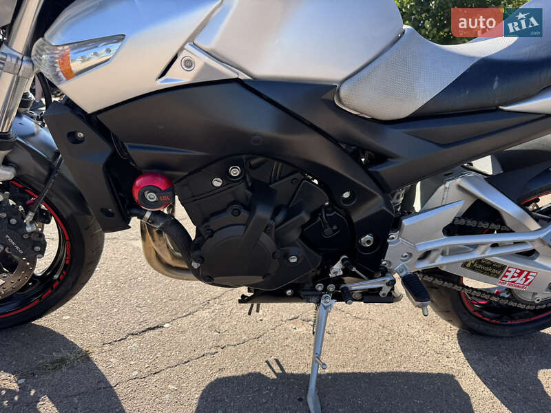 Мотоцикл Без обтекателей (Naked bike) Suzuki GSR 400 2007 в Сновске