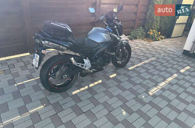 Мотоцикл Без обтекателей (Naked bike) Suzuki GSR 400 2010 в 