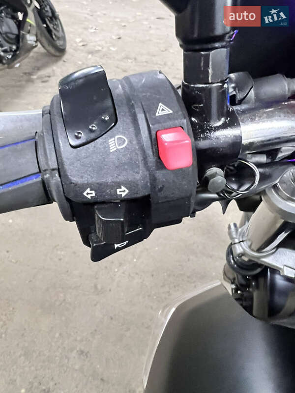 Мотоцикл Без обтекателей (Naked bike) Suzuki GSR 400 2008 в Житомире фото 9 Мотоцикл Без обтекателей (Naked bike) Suzuki GSR 400 2008 в Житомире