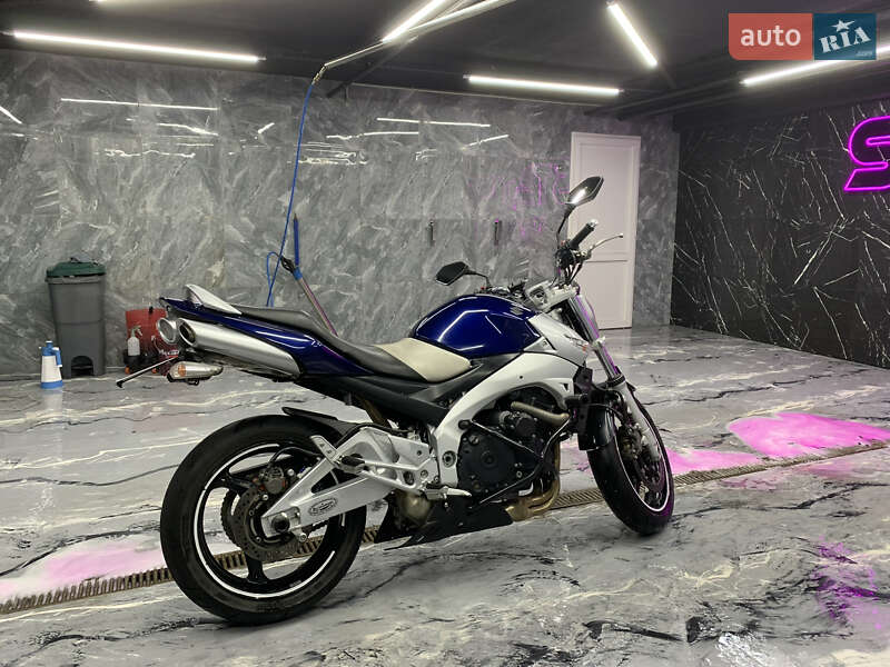 Мотоцикл Без обтекателей (Naked bike) Suzuki GSR 600 2006 в Львове фото 9 Мотоцикл Без обтекателей (Naked bike) Suzuki GSR 600 2006 в Львове