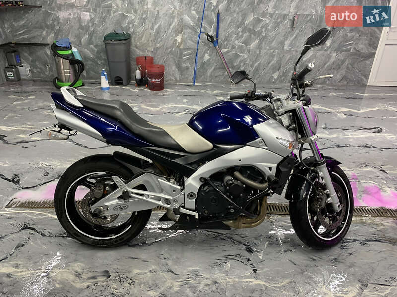 Мотоцикл Без обтекателей (Naked bike) Suzuki GSR 600 2006 в Львове фото 10 Мотоцикл Без обтекателей (Naked bike) Suzuki GSR 600 2006 в Львове
