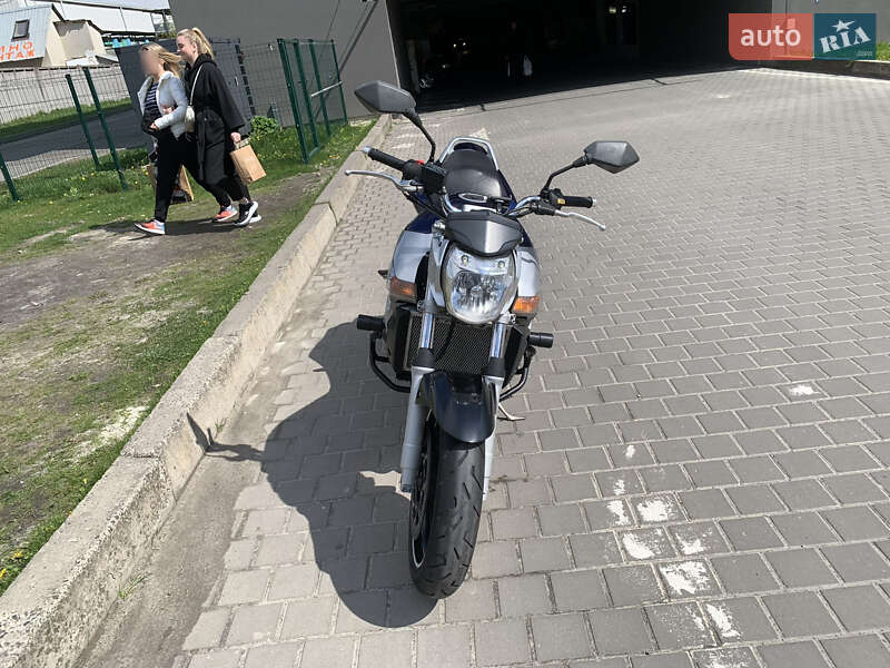 Мотоцикл Без обтекателей (Naked bike) Suzuki GSR 600 2006 в Львове фото 31 Мотоцикл Без обтекателей (Naked bike) Suzuki GSR 600 2006 в Львове