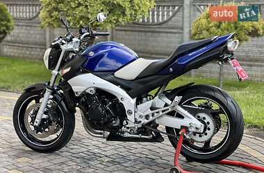 Мотоцикл Без обтекателей (Naked bike) Suzuki GSR 600 2007 в 