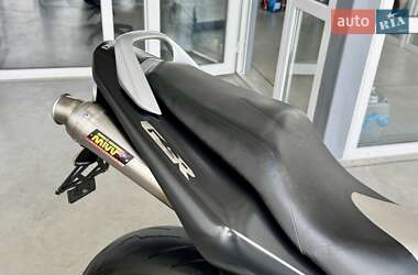 Мотоцикл Без обтекателей (Naked bike) Suzuki GSR 600 2007 в 