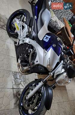 Мотоцикл Без обтекателей (Naked bike) Suzuki GSR 600 2008 в 