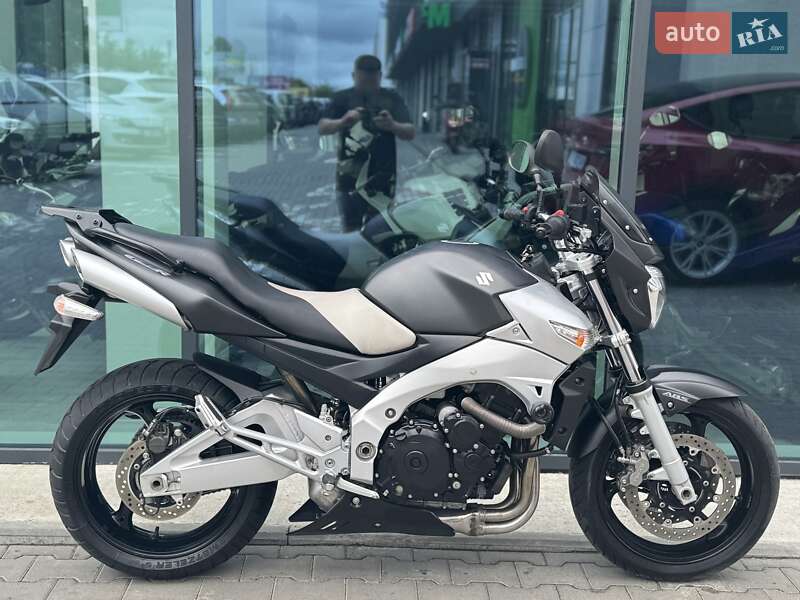 Мотоцикл Без обтекателей (Naked bike) Suzuki GSR 600 2007 в Ровно