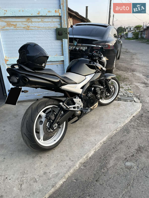 Спортбайк Suzuki GSR 600 2007 в Умани фото 3 Спортбайк Suzuki GSR 600 2007 в Умани