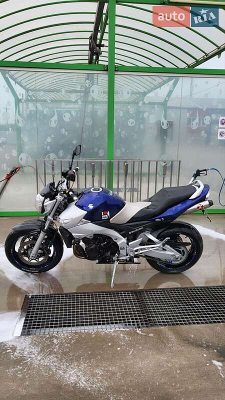 Мотоцикл Без обтекателей (Naked bike) Suzuki GSR 600 2008 в Богуславе
