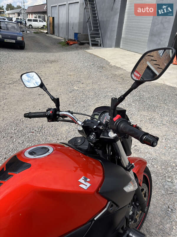 Мотоцикл Без обтекателей (Naked bike) Suzuki GSR 600 2010 в Виннице фото 11 Мотоцикл Без обтекателей (Naked bike) Suzuki GSR 600 2010 в Виннице