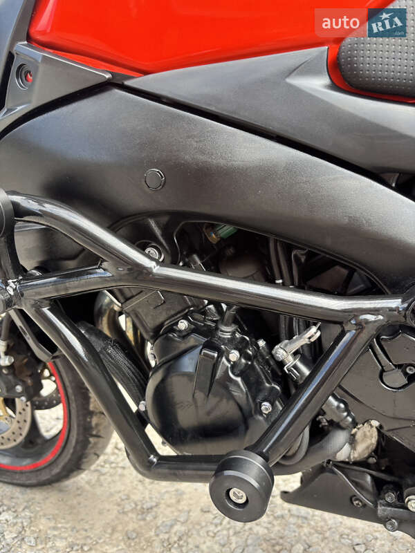 Мотоцикл Без обтекателей (Naked bike) Suzuki GSR 600 2010 в Виннице фото 14 Мотоцикл Без обтекателей (Naked bike) Suzuki GSR 600 2010 в Виннице