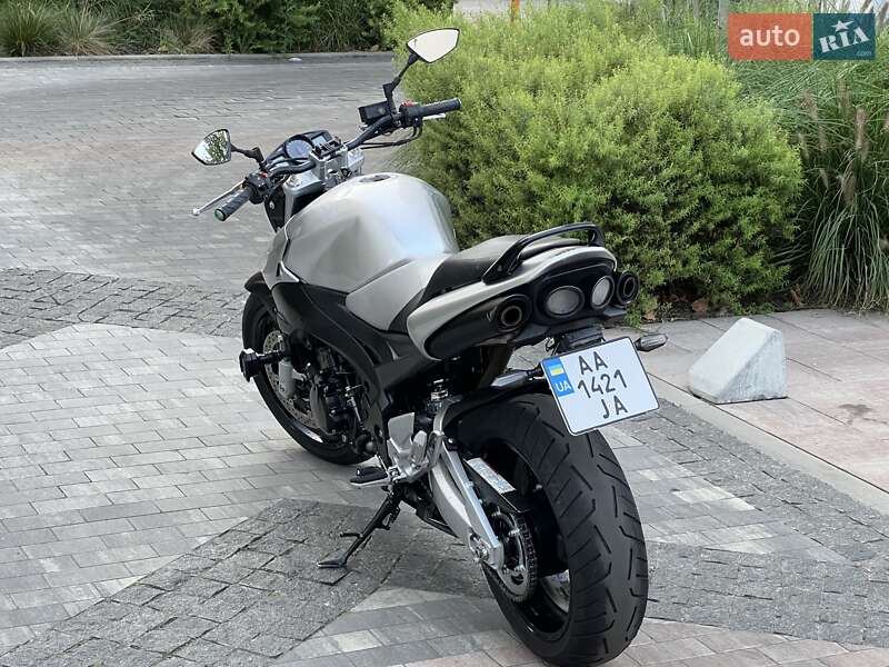 Мотоцикл Кросс Suzuki GSR 600 2010 в Києві