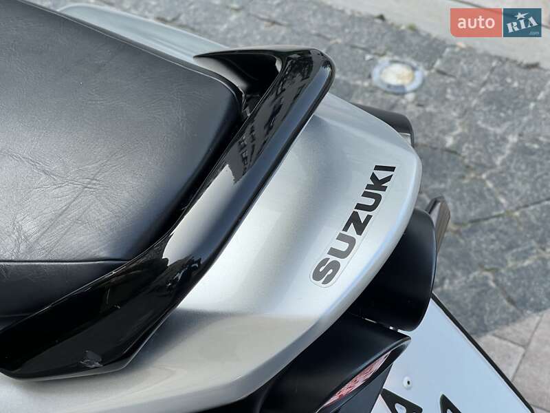 Мотоцикл Кросс Suzuki GSR 600 2010 в Києві