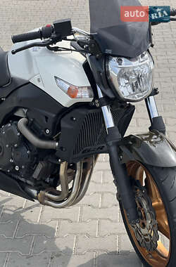 Мотоцикл Без обтекателей (Naked bike) Suzuki GSR 600 2010 в 