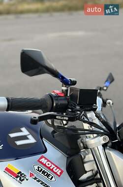 Мотоцикл Без обтекателей (Naked bike) Suzuki GSR 600 2007 в 