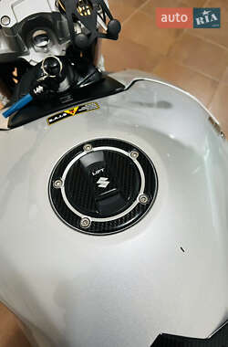 Мотоцикл Без обтікачів (Naked bike) Suzuki GSR 600 2008 в 