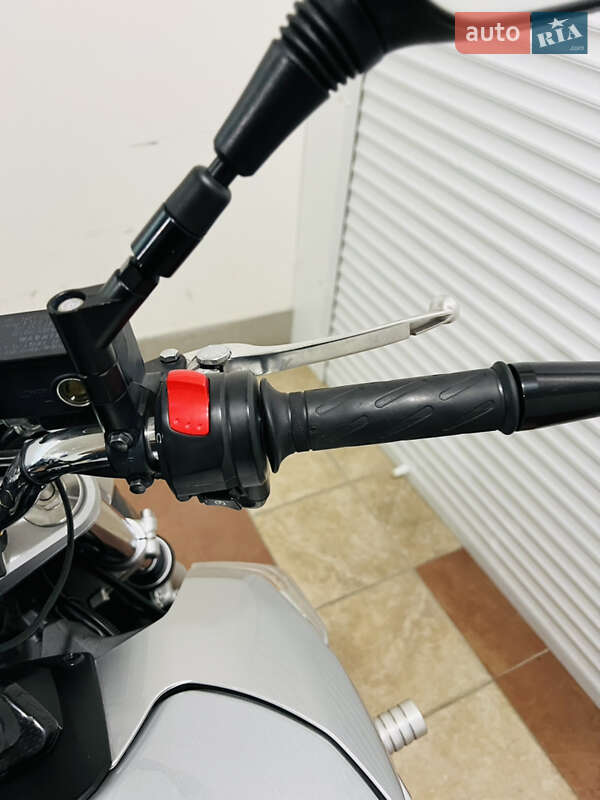 Мотоцикл Без обтекателей (Naked bike) Suzuki GSR 600 2008 в Киеве