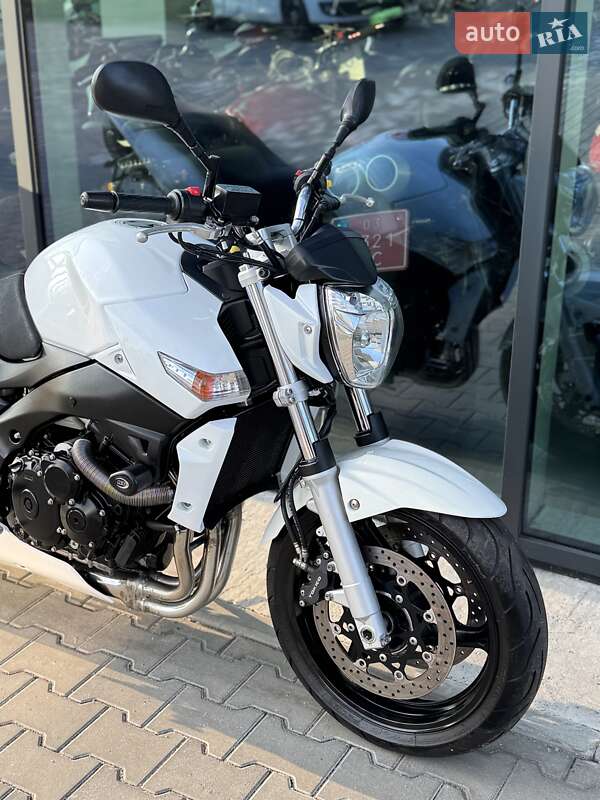 Мотоцикл Без обтекателей (Naked bike) Suzuki GSR 600 2008 в Ровно