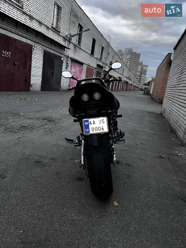 Мотоцикл Без обтекателей (Naked bike) Suzuki GSR 600 2007 в Киеве
