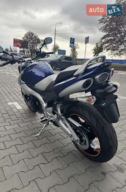 Мотоцикл Без обтекателей (Naked bike) Suzuki GSR 600 2007 в  фото 7 Мотоцикл Без обтекателей (Naked bike) Suzuki GSR 600 2007 в