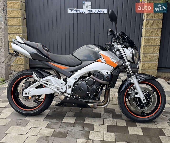 Мотоцикл Без обтікачів (Naked bike) Suzuki GSR 600 2007 в Новомосковську