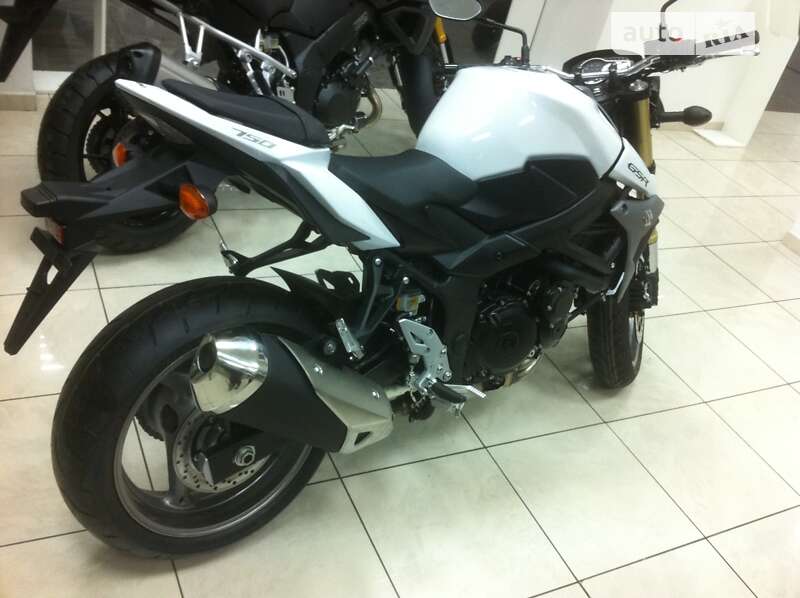Мотоцикл Без обтекателей (Naked bike) Suzuki GSR 750 2014 в Калиновке