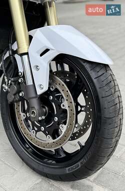 Мотоцикл Без обтекателей (Naked bike) Suzuki GSR 750 2011 в 