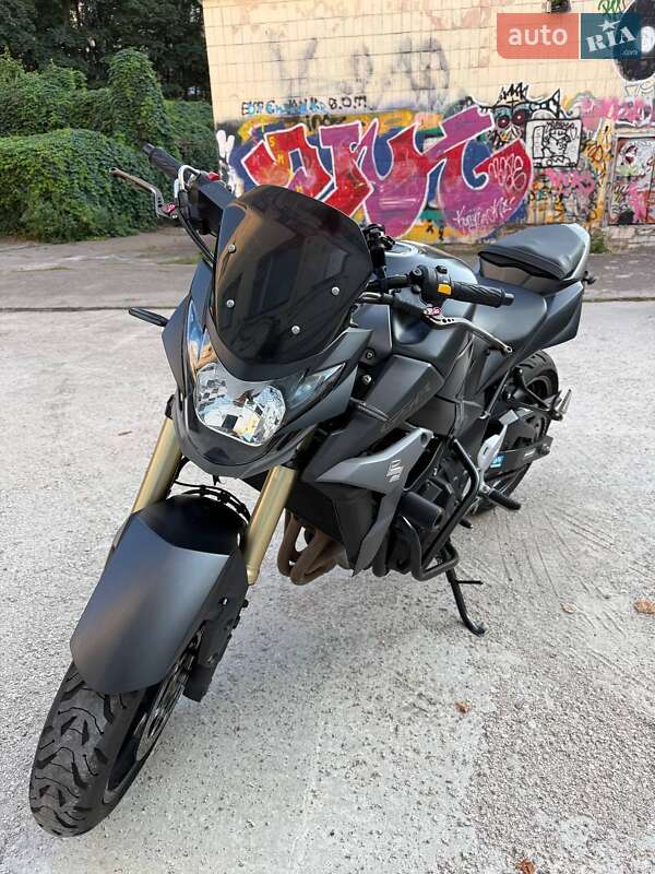 Мотоцикл Без обтекателей (Naked bike) Suzuki GSR 750 2016 в 