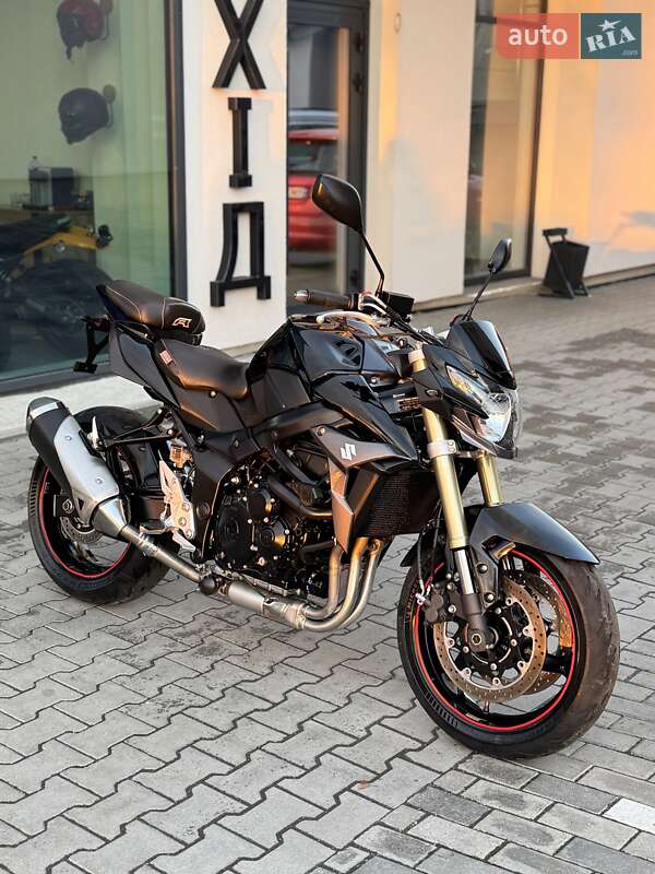 Мотоцикл Без обтікачів (Naked bike) Suzuki GSR 750 2012 в Рівному фото 17 Мотоцикл Без обтікачів (Naked bike) Suzuki GSR 750 2012 в Рівному