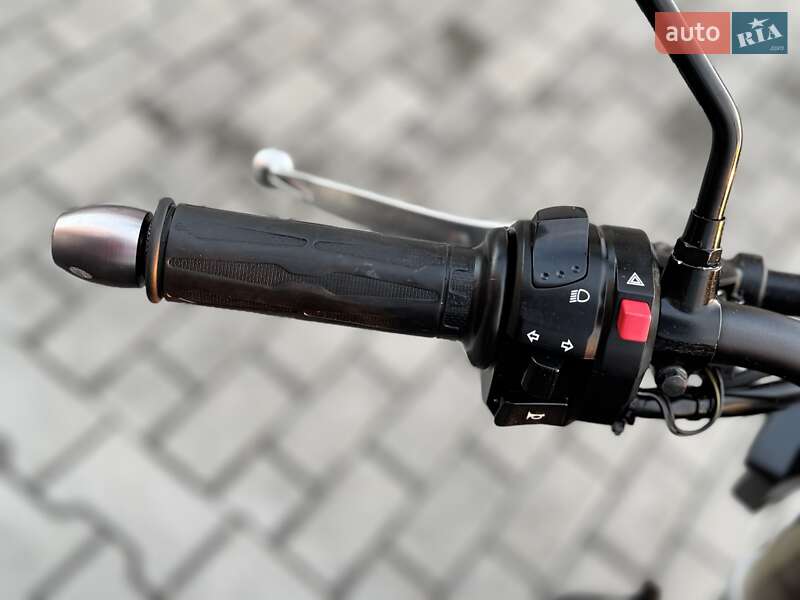 Мотоцикл Без обтікачів (Naked bike) Suzuki GSR 750 2012 в Рівному фото 23 Мотоцикл Без обтікачів (Naked bike) Suzuki GSR 750 2012 в Рівному