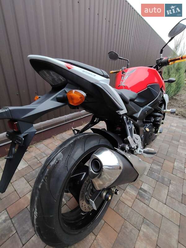 Мотоцикл Без обтекателей (Naked bike) Suzuki GSR 750 2016 в Белогородке фото 13 Мотоцикл Без обтекателей (Naked bike) Suzuki GSR 750 2016 в Белогородке